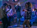 Impreza z przyjaciółmi, tańce i dobra zabawa. Idealna muzyka do sexu, która rozgrzewa atmosferę.