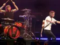Tyler Joseph i Josh Dun podczas koncertu twenty one pilots w Polsce. Energia na scenie!