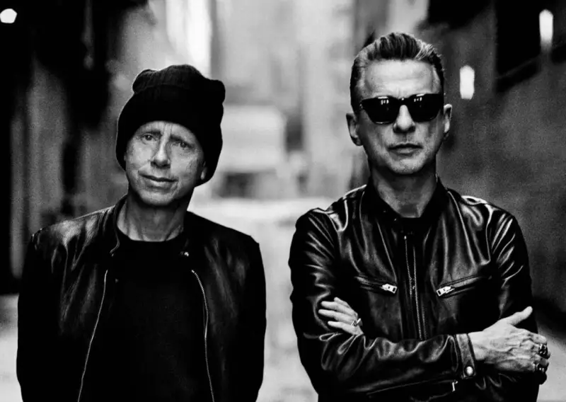 Dave Gahan i Martin Gore z Depeche Mode w czerni i bieli. Co to znaczy być ikoną?